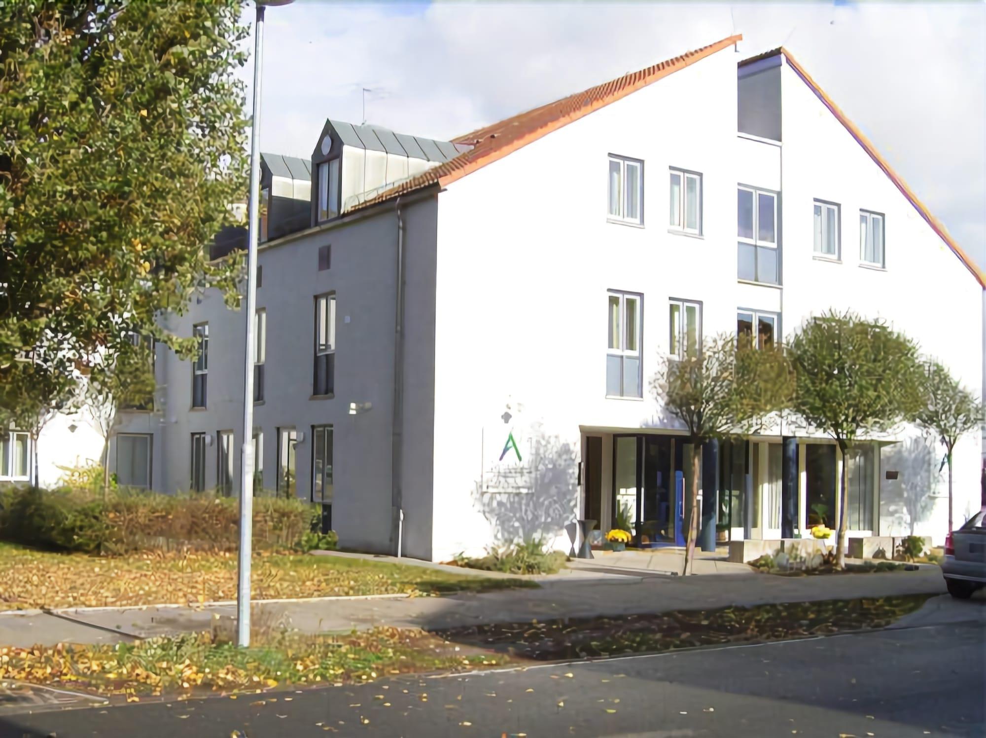 Prima Hotel Havelland Gross Kreutz Exterior photo
