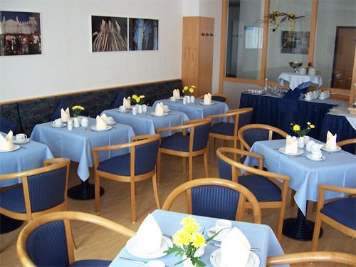 Prima Hotel Havelland Gross Kreutz Exterior photo